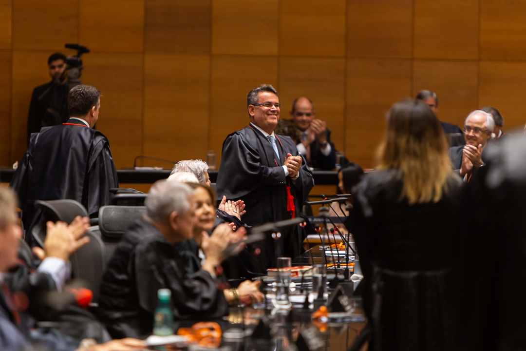 Desembargador Claudio de Mello Tavares é eleito presidente do TJRJ ...